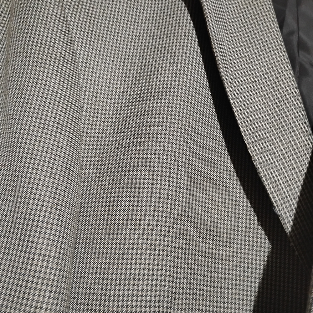 Joseph A. Bank sport coat in a black and white Houndstooth